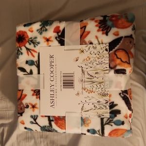Ashley cooper plush throw